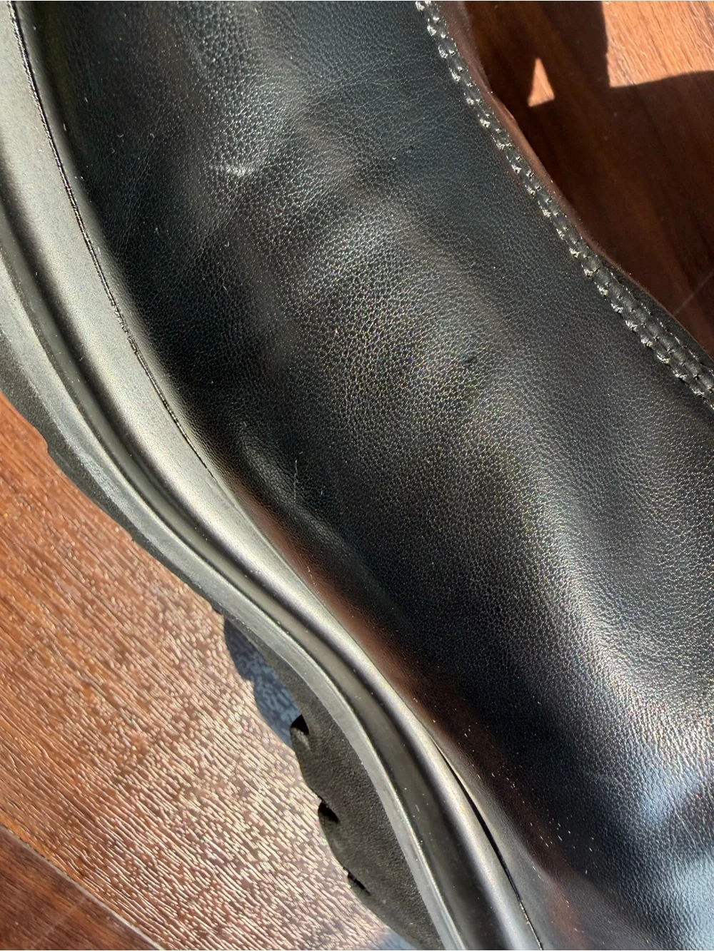 Classic Black Knee-High Platform Boots - Women's size 40/250